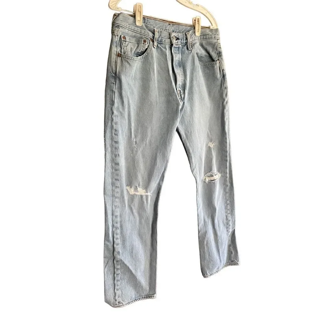 Levi's 501 Men's Blue Light Wash Distressed Straight Denim Jeans Size 32×30